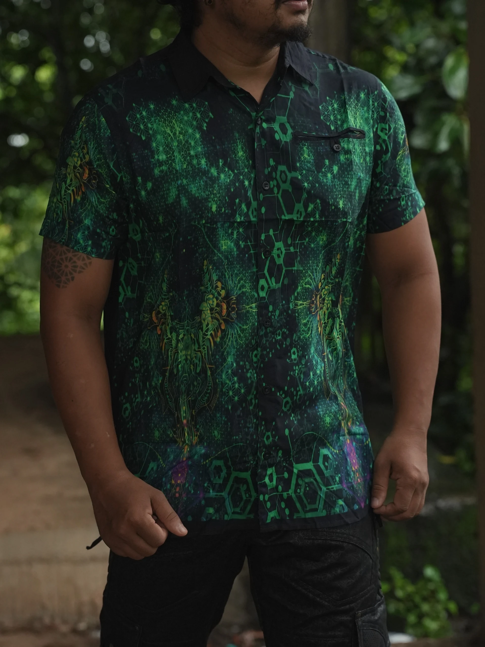 Dark Psychedelic Bamboo Shirt, Mystical Festival Wear, Green All-Over Print (100% Bamboo) — view 3