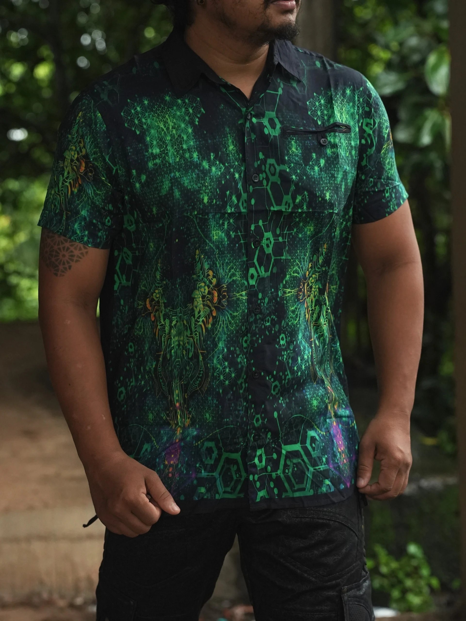 Dark Psychedelic Bamboo Shirt, Mystical Festival Wear, Green All-Over Print (100% Bamboo) — view 4