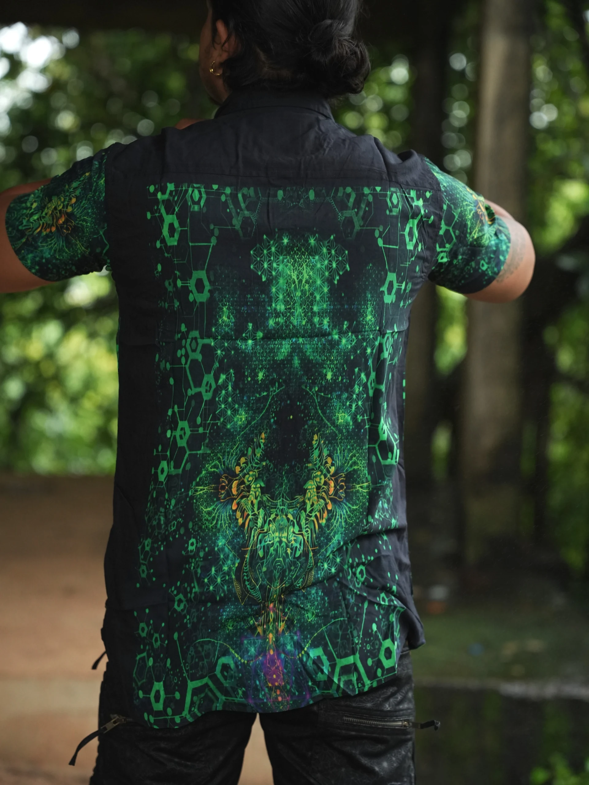 Dark Psychedelic Bamboo Shirt, Mystical Festival Wear, Green All-Over Print (100% Bamboo) — view 7