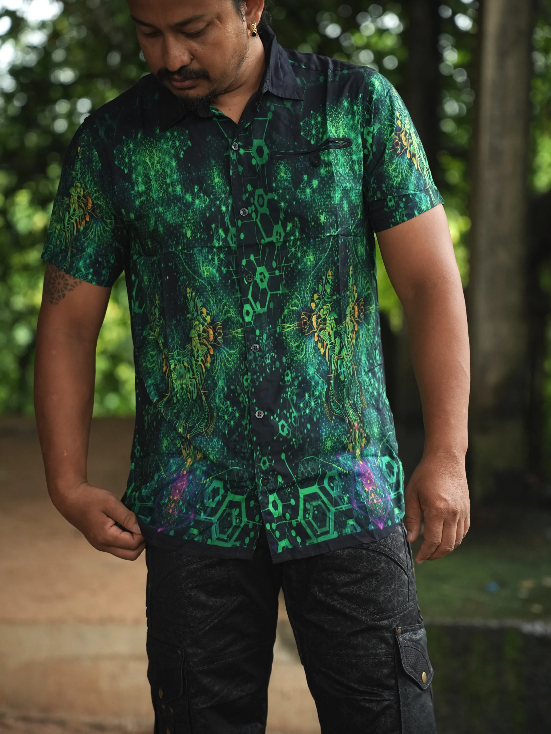 Dark Psychedelic Bamboo Shirt, Mystical Festival Wear, Green All-Over Print (100% Bamboo) — view 11
